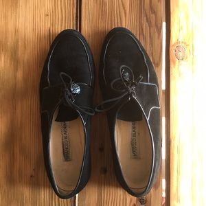 Manolo blahnik suede shoes with tassels